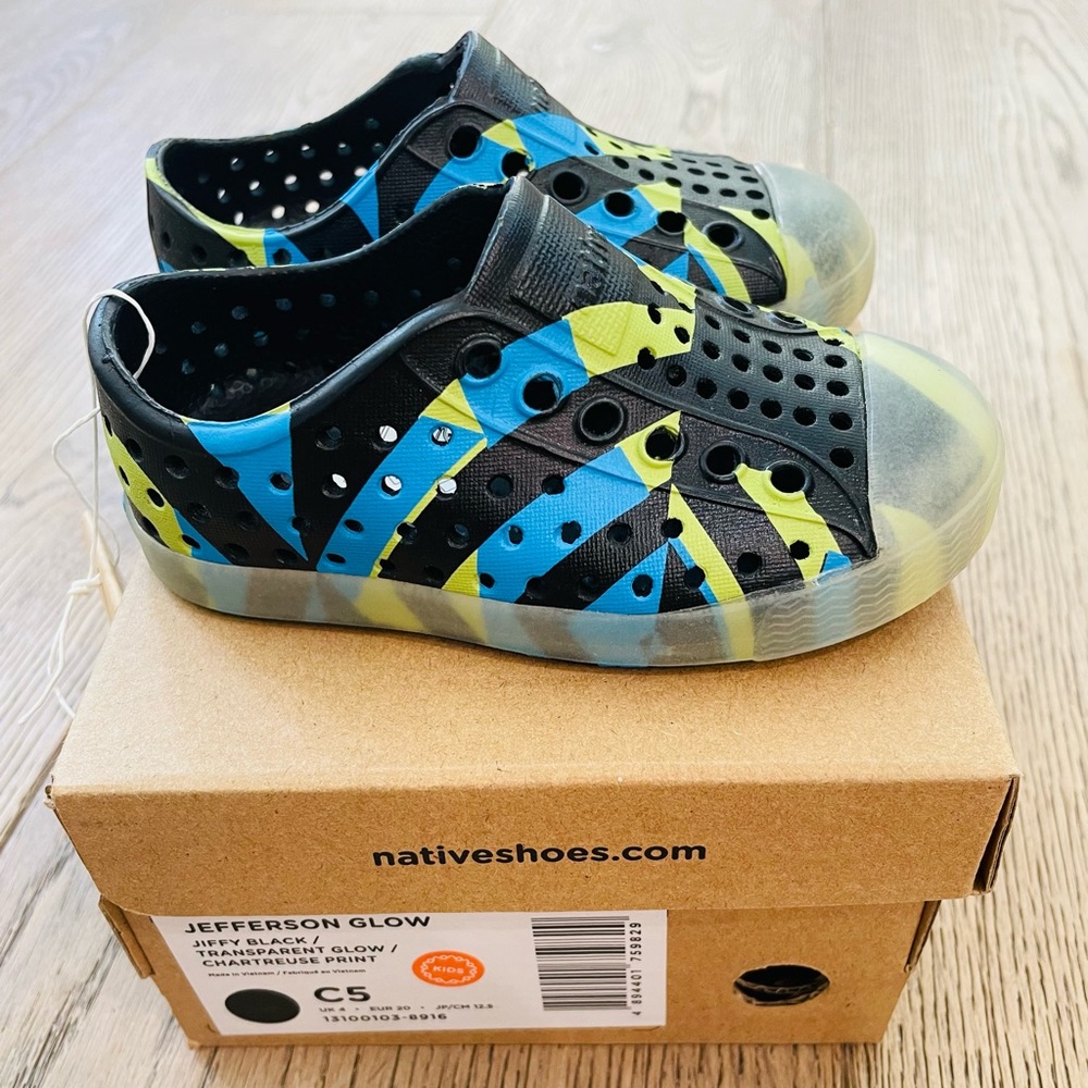 NWT! Toddler Native Shoes Jefferson Glow Size 5